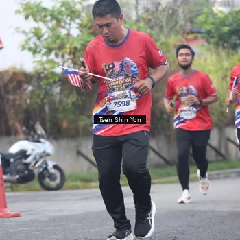 Runner Photo 5969872