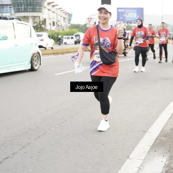 Runner Photo 5969909