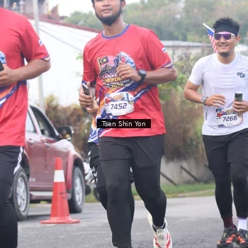 Runner Photo 5970041