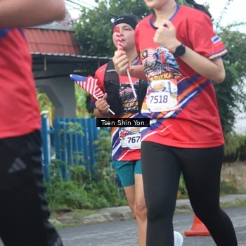 Runner Photo 5972005