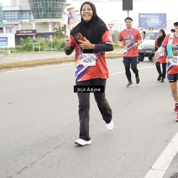 Runner Photo 5972026