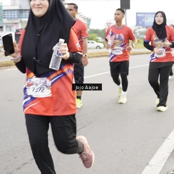 Runner Photo 5972046