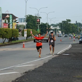 Runner Photo 5972398