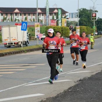 Runner Photo 5972459