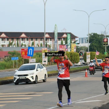 Runner Photo 5972499