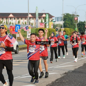 Runner Photo 5972541