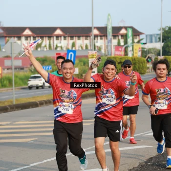 Runner Photo 5972547