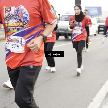 Runner Photo 5972549