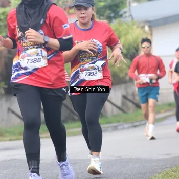Runner Photo 5972550