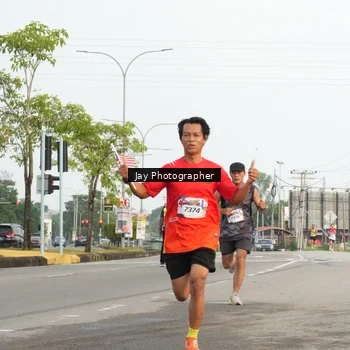 Runner Photo 5972612