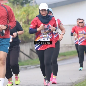 Runner Photo 5972635
