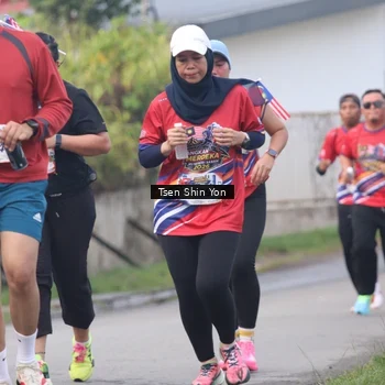 Runner Photo 5972636