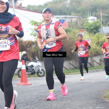 Runner Photo 5972760