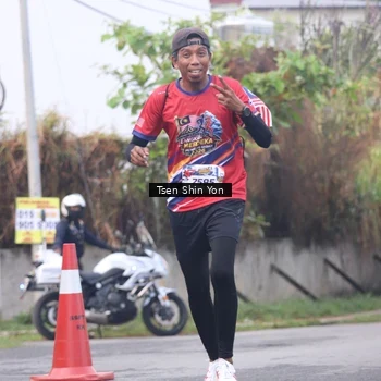 Runner Photo 5972790
