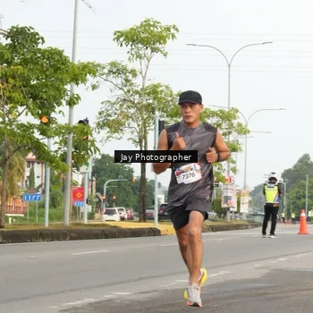 Runner Photo 5972793