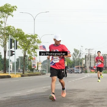 Runner Photo 5973055