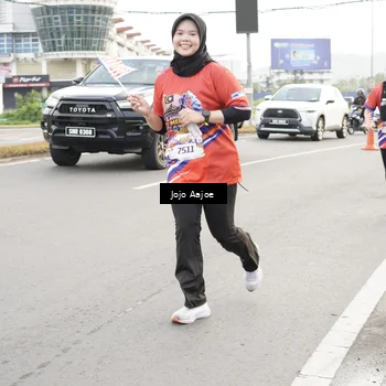 Runner Photo 5973221