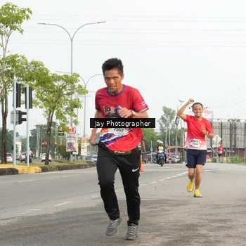 Runner Photo 5973252