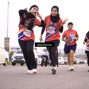 Runner Photo 5973449