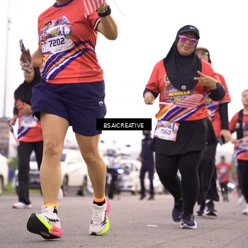 Runner Photo 5973494