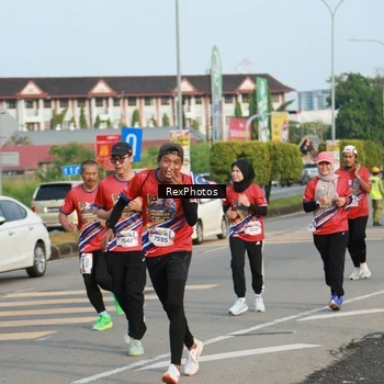 Runner Photo 5973511