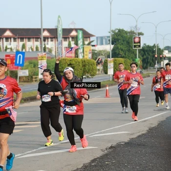 Runner Photo 5973529