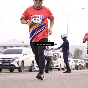 Runner Photo 5973530