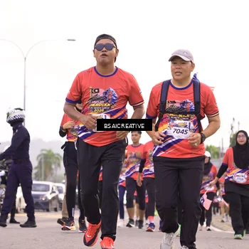 Runner Photo 5973759