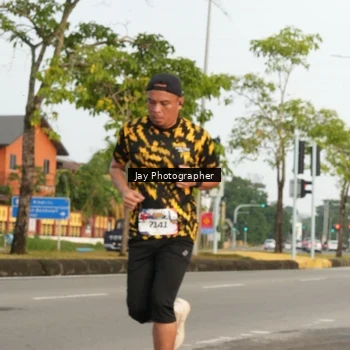 Runner Photo 5973870