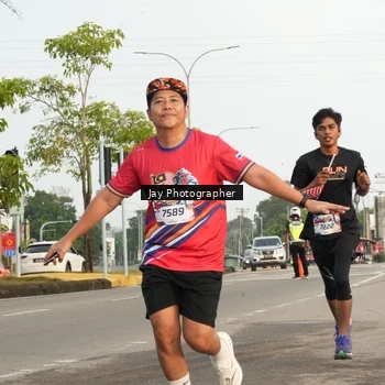 Runner Photo 5973960