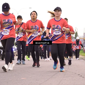 Runner Photo 5973996