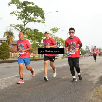 Runner Photo 5974115