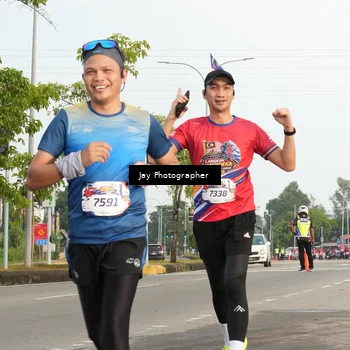 Runner Photo 5974165