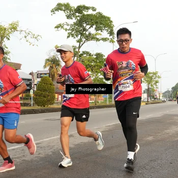Runner Photo 5974175