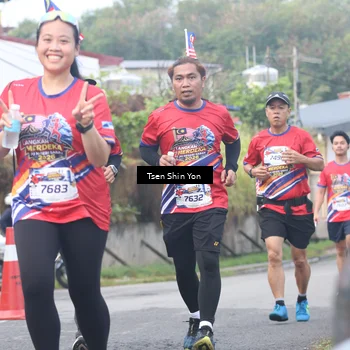 Runner Photo 5974243