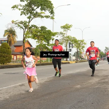 Runner Photo 5974340