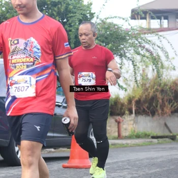 Runner Photo 5974396