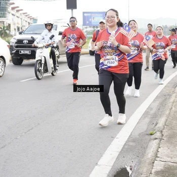 Runner Photo 5974510