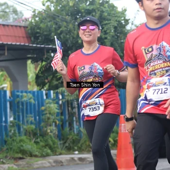 Runner Photo 5974571