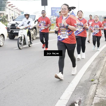Runner Photo 5974591
