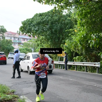 Runner Photo 5974645