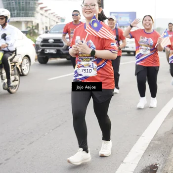 Runner Photo 5974755