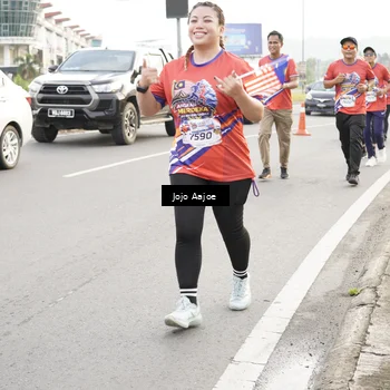 Runner Photo 5975007