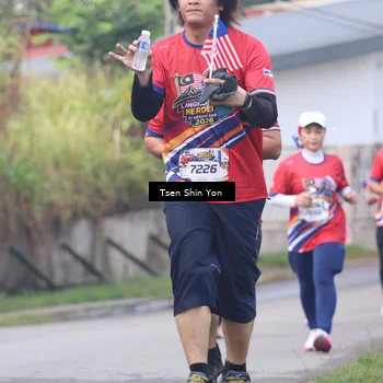 Runner Photo 5975037