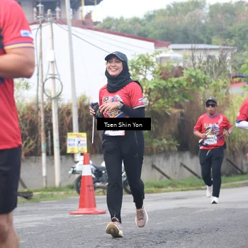 Runner Photo 5975092