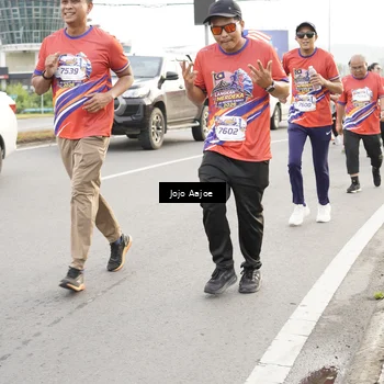 Runner Photo 5975245