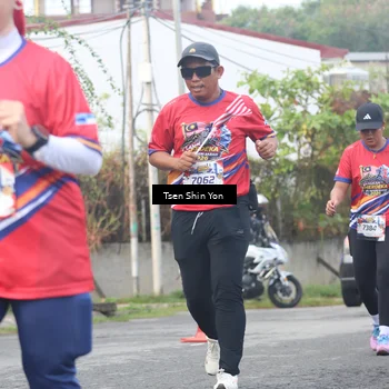 Runner Photo 5975270