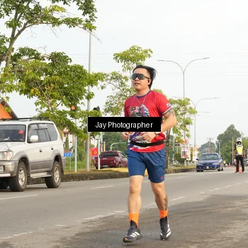 Runner Photo 5975286