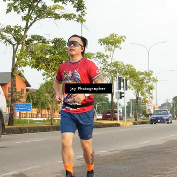 Runner Photo 5975304