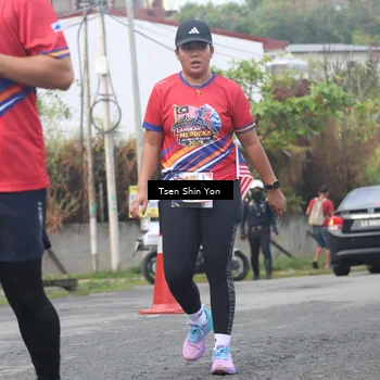 Runner Photo 5975336
